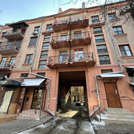 Cozy Apartment On Greek Street 15 Одесса Экстерьер фото