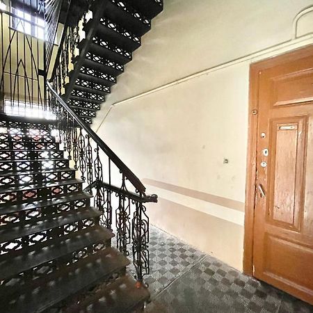 Cozy Apartment On Greek Street 15 Одесса Экстерьер фото