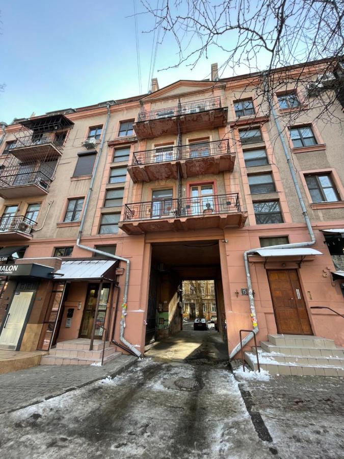 Cozy Apartment On Greek Street 15 Одесса Экстерьер фото